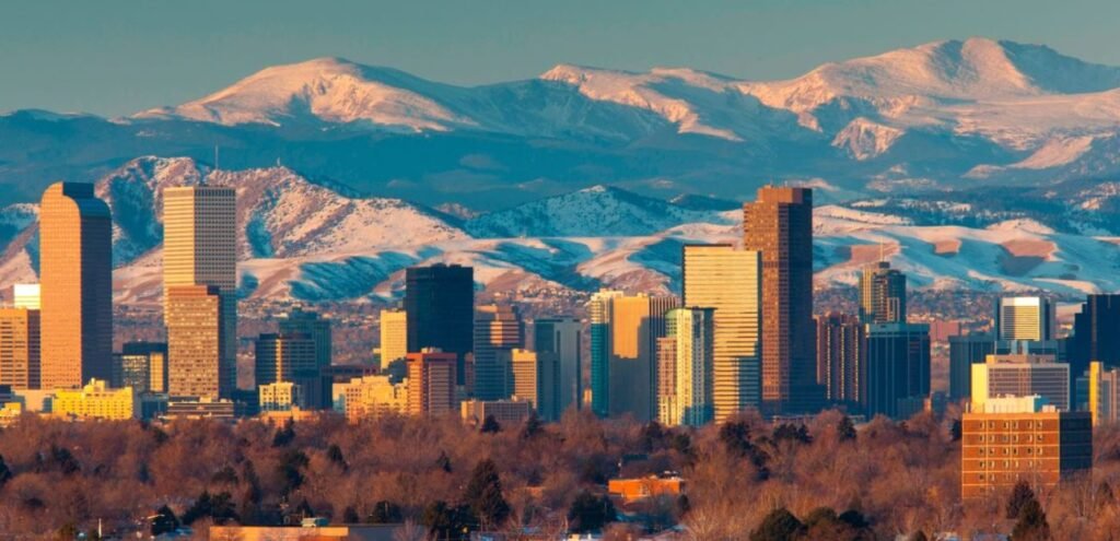 Delta Airlines Denver (DEN) Office
